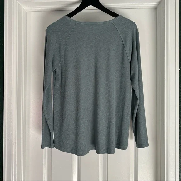 Orvis Ribbed Crew Neck Top - Picture 5 of 5